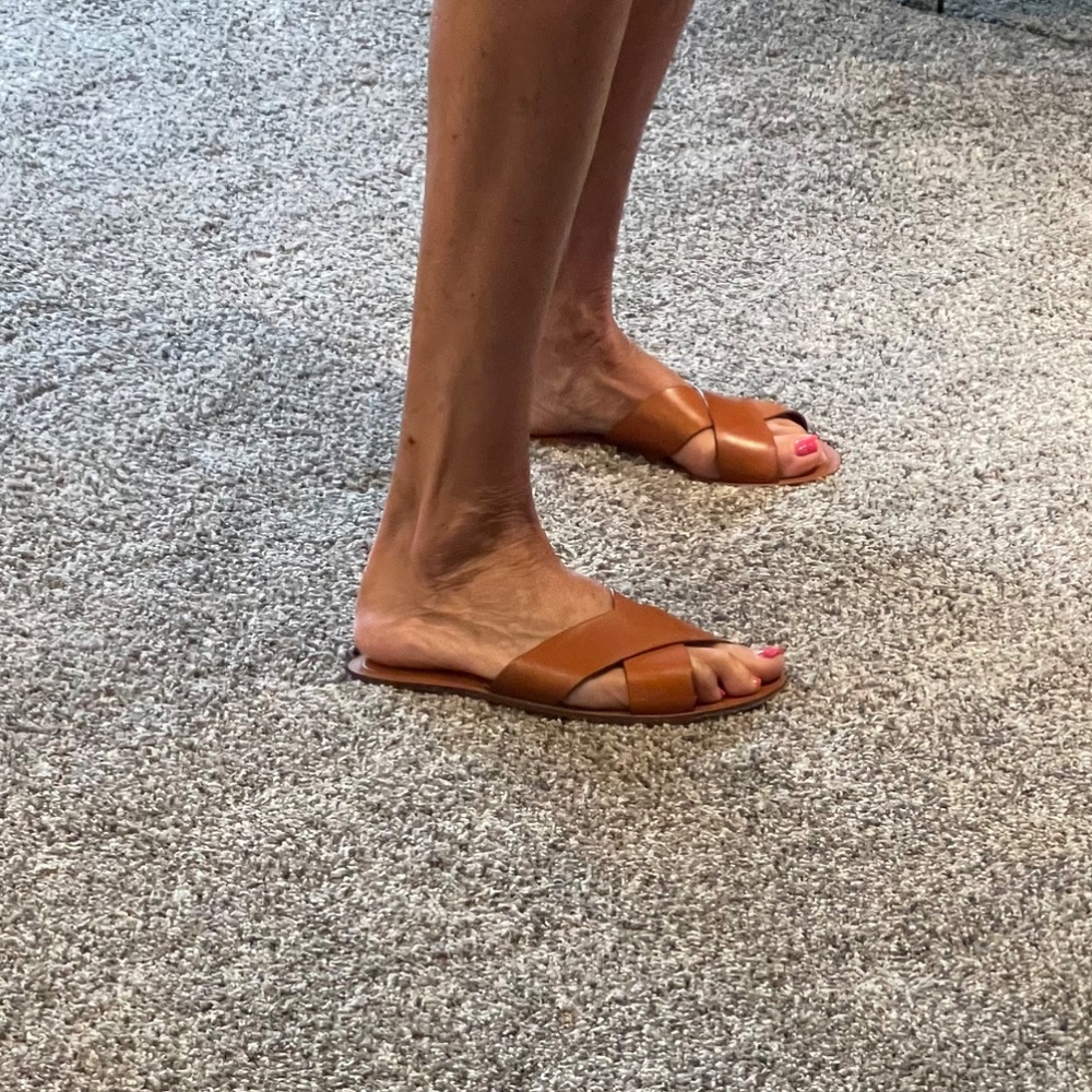 JCrew flat crossover sandals size 7
